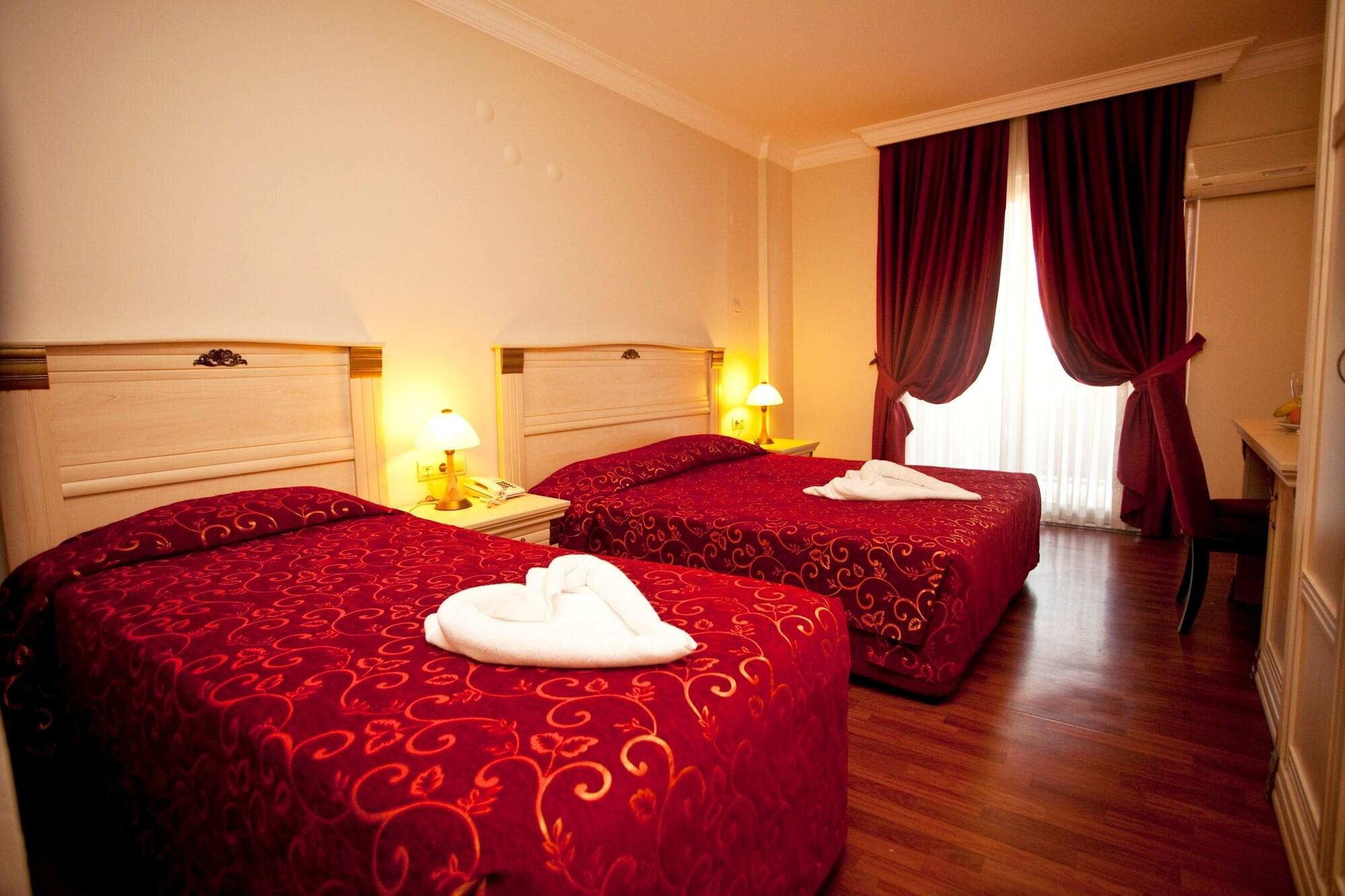 Duqqan Deluxe Hotel Kusadası Exteriör bild
